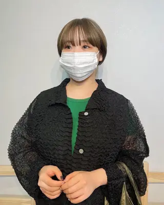 ショート カラー レイヤーパーマ＊ 顔まわり似合わせのヘアスタイル