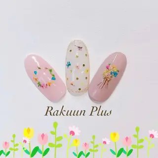 ネイル #Rakuun所属・Rakuun のんのネイルデザイン