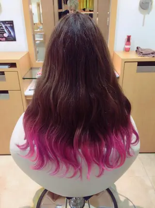 カラー 🐝肥田 しょーと🐝のヘアスタイル