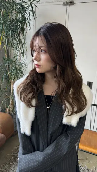 ロング カラー 森田遥奈/透明感カラ ー/似合わせカットのヘアスタイル