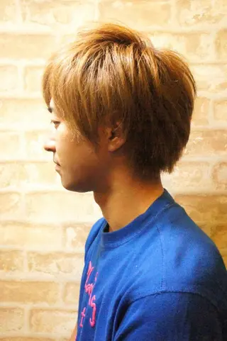 ミディアム メンズ カラー 田知本 遼のヘアスタイル