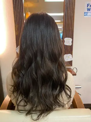 ロング カラー ヘアアレンジ 加藤 瑠美のヘアスタイル