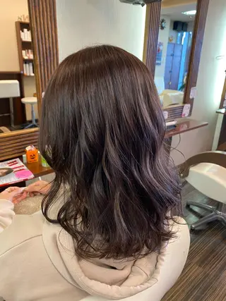 ミディアム カラー ヘアアレンジ 加藤 瑠美のヘアスタイル