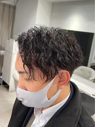 パーマ メンズ メンズスタイリスト✨ 助川龍哉のヘアスタイル