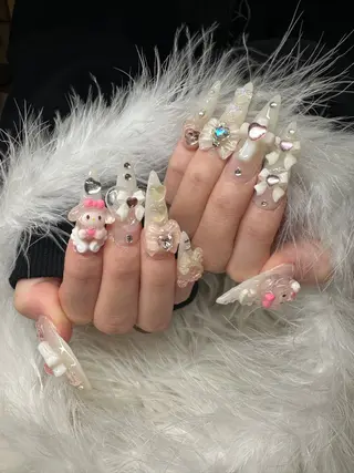 ネイル Pink Alice所属・Pink Alice みきのネイルデザイン