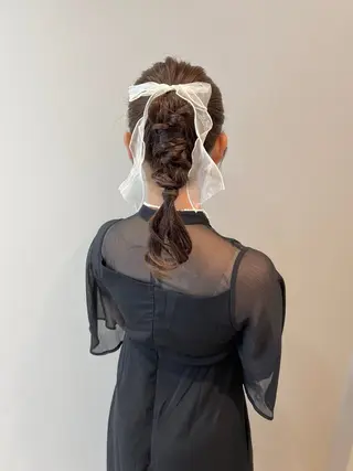 ロング ヘアアレンジ ノイシキ サキのヘアスタイル