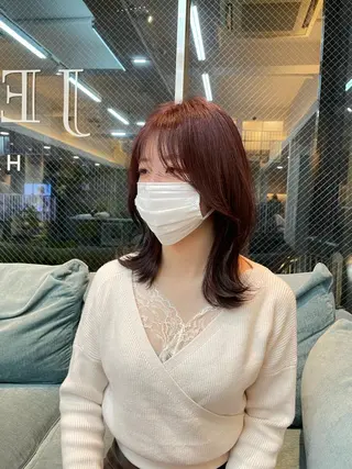 カラー ヘアアレンジ ブリーチなしピンク 赤井龍斗のヘアスタイル