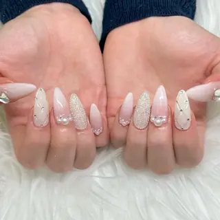 ネイル Bianca浦和西口 Takenouchiのネイルデザイン