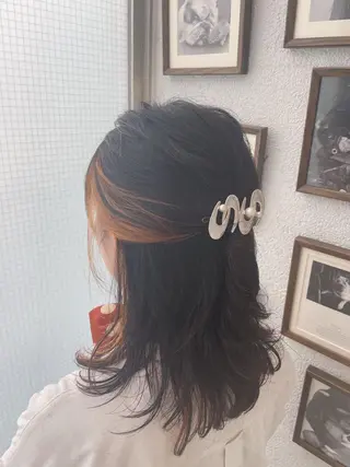 ミディアム カラー ヘアアレンジ Of　HAIR所属・外山 なつ美のヘアスタイル