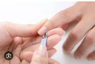 ミディアム RISA nail gleeのネイルデザイン