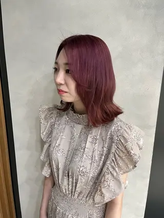 ミディアム 濱川響太レディース カットモデルのヘアスタイル