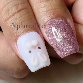 ネイル Aphrodite パラジェル認定サロンのネイルデザイン