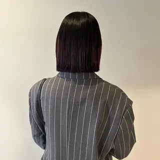 ショート nonoka オリーブ/レイヤーのヘアスタイル