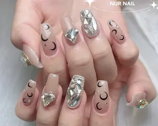 ネイル 🫧NUR NAIL✨のネイルデザイン