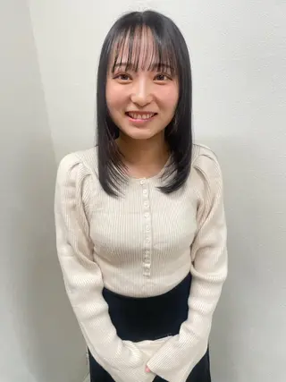 ミディアム ヒナゴ トヨカズのヘアスタイル