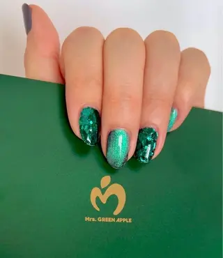 ネイル 岩澤 恵子のネイルデザイン