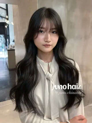 ロング カラー ヘアアレンジ 韓国レイヤーカット/ 儚げカラーチナツのヘアスタイル