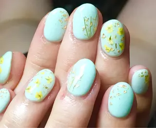 ネイル アクアライズ所属・アクア ライズのネイルデザイン