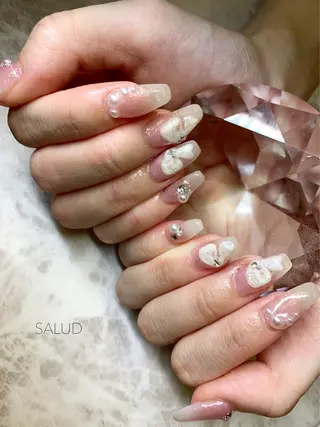ネイル Nail Salon SALUDのネイルデザイン