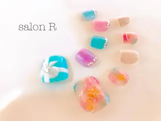 ネイル Re Pearl～コーディネートサロン～ 市駅前店所属・NARUMI HYODOのネイルデザイン