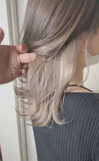 セミロング 大垣 りょうすけのヘアスタイル