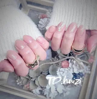 ミディアム めぐみのネイルサロン 惠のネイルデザイン