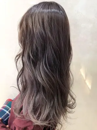 ロング _WHITE 天神店のヘアスタイル