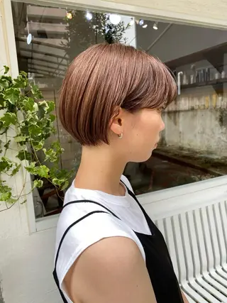 ショート カラー ブリーチカラーが人気 onnuのヘアスタイル