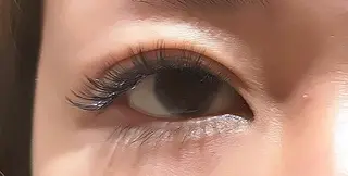 マツエク・マツパ Carat Eyelash&Eyebrow 市川店所属・時田 友美のマツエク・マツパデザイン