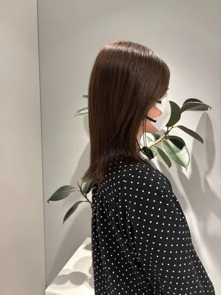 ミディアム 佐藤 芽依のヘアスタイル