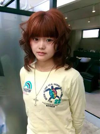 ミディアム カラー MIMI🌻໋᳝݊ 個性派カラー⑅ ⸝꙳のヘアスタイル