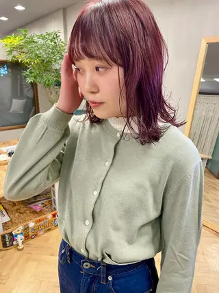 ミディアム tatsumi/ボブ ウルフ/レイヤーのヘアスタイル