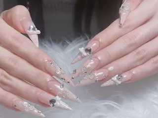 ネイル Yuu🎀 Belle Nailのネイルデザイン