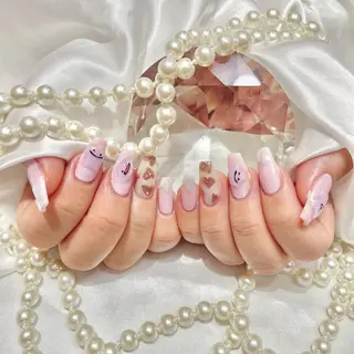 ネイル WISTERIA midoriのネイルデザイン