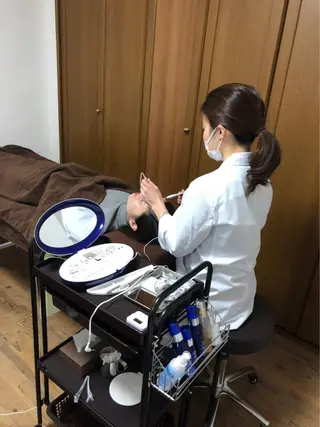 肌質改善サロン Belle feuille所属・土井 恵理のエステ・リラクイメージ