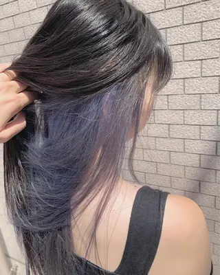 ロング 透明感ハイライト◎ 伊藤夏海のヘアスタイル