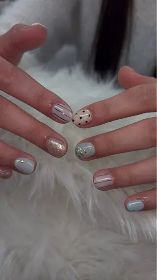 ネイル SHION  のネイルデザイン