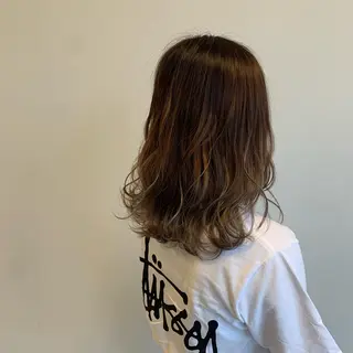 ミディアム カラー 似合わせスタイル 岡田勇哉のヘアスタイル