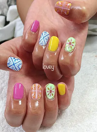 ネイル プライベートサロン loveyのネイルデザイン