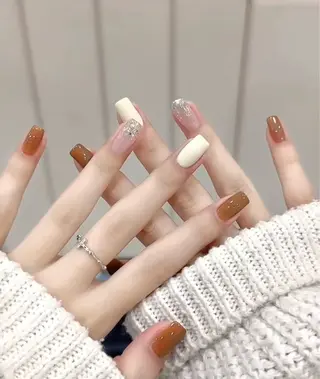 ネイル 米澤 ハナユキのネイルデザイン