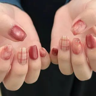 ネイル ATENA momokaのネイルデザイン