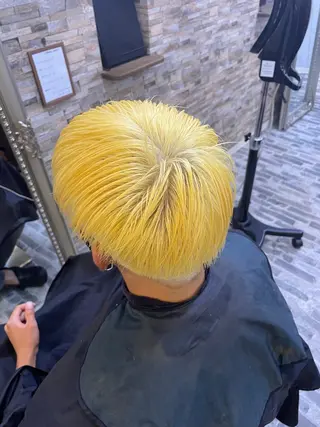 カラー メンズ 姫路アンメリーアン ダンのヘアスタイル