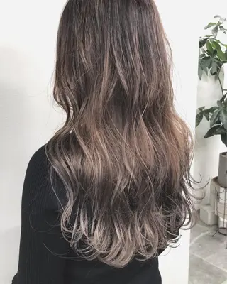 ロング 小澤大輔 YOLO hairのヘアスタイル