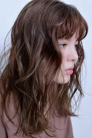 セミロング カラー パーマ ヘアアレンジ メンズ キッズ ネイル マツエク・マツパ アイブロウ premier modelsのヘアスタイル