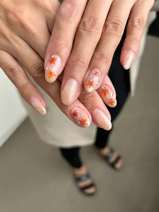 ネイル NAILST Naomiのネイルデザイン