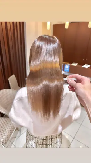 ミディアム SALOWIN大宮suite所属・🫧髪質改善🫧 園城寺裕也のヘアスタイル