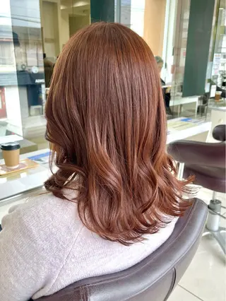 ミディアム 赤みなしカラー/梅田 /レイヤー/IORIのヘアスタイル