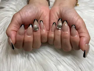 ネイル SOARE🤍 🤍のネイルデザイン