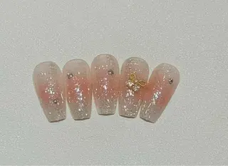 ネイル CHERIR Emiのネイルデザイン