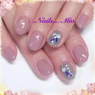 ネイル .Nails Mio 赤羽西ネイルサロンのネイルデザイン